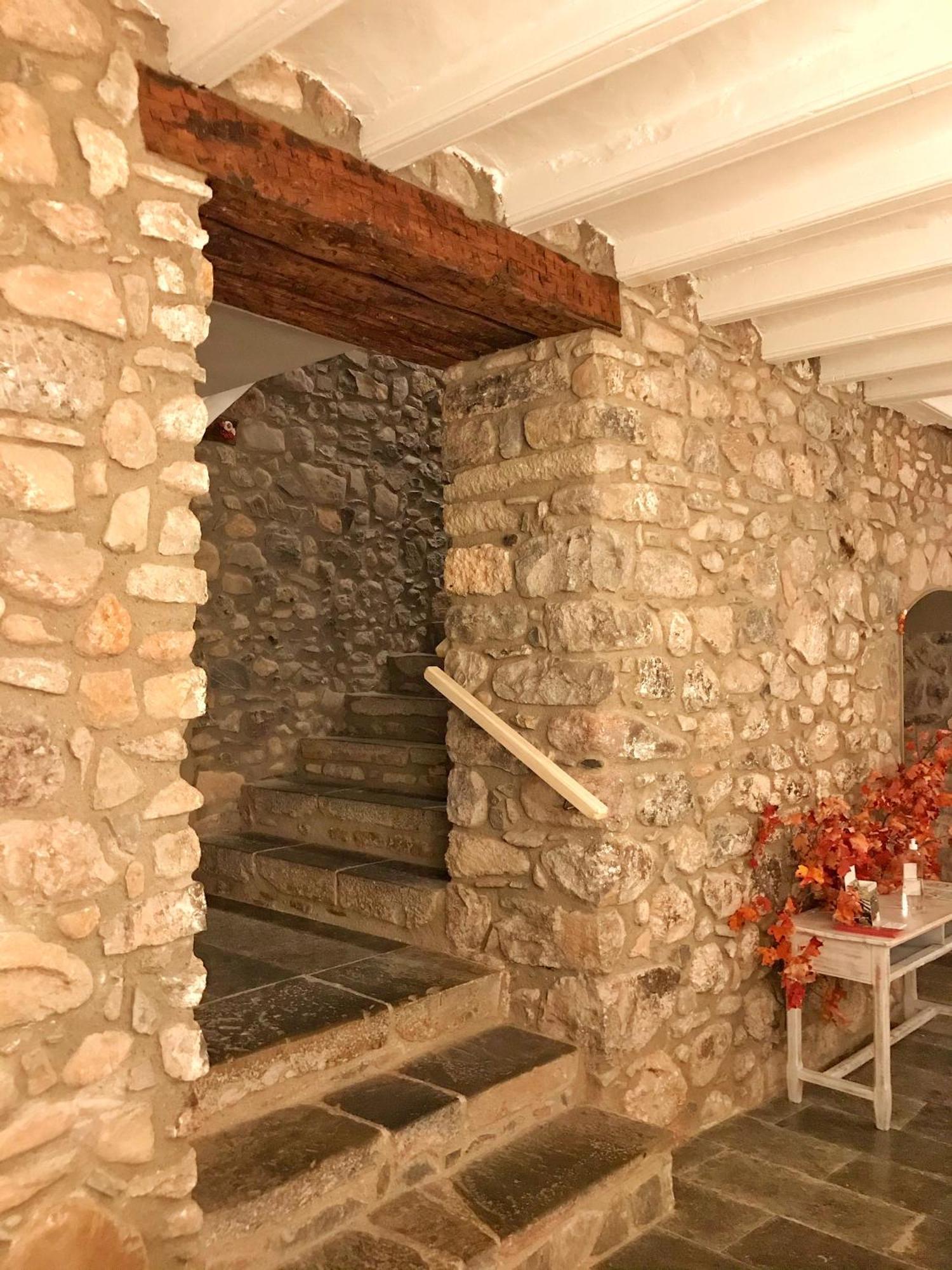 הוילה El Castell De La Pobla De Lillet (Adults Only) מראה חיצוני תמונה